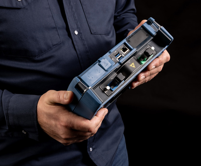 FTB Lite 720D 接続アクセス OTDR